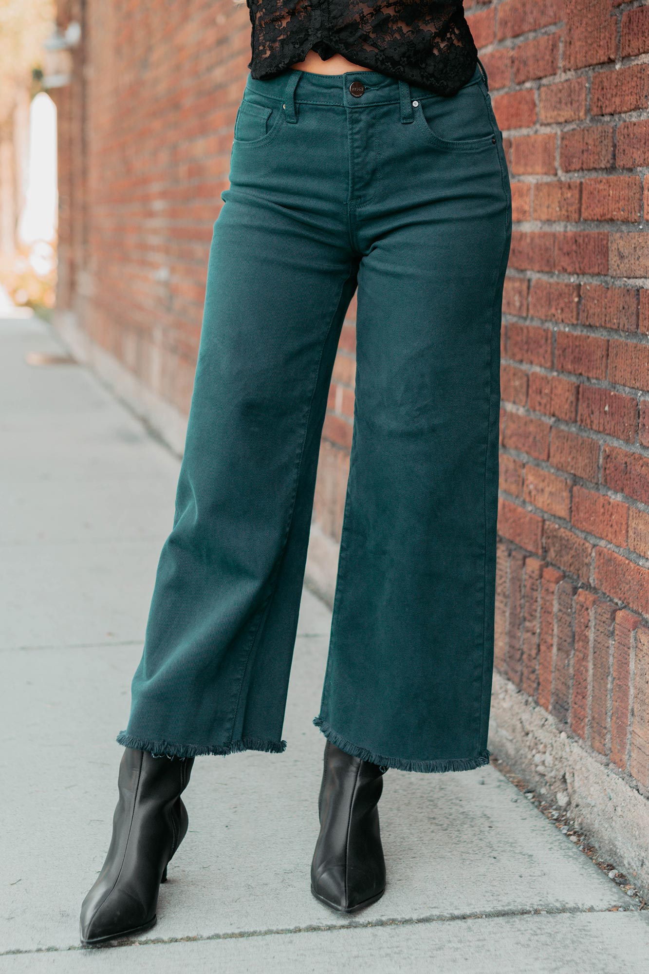 Walter High Rise Wide Crop Risen Jeans (Hunter Green)