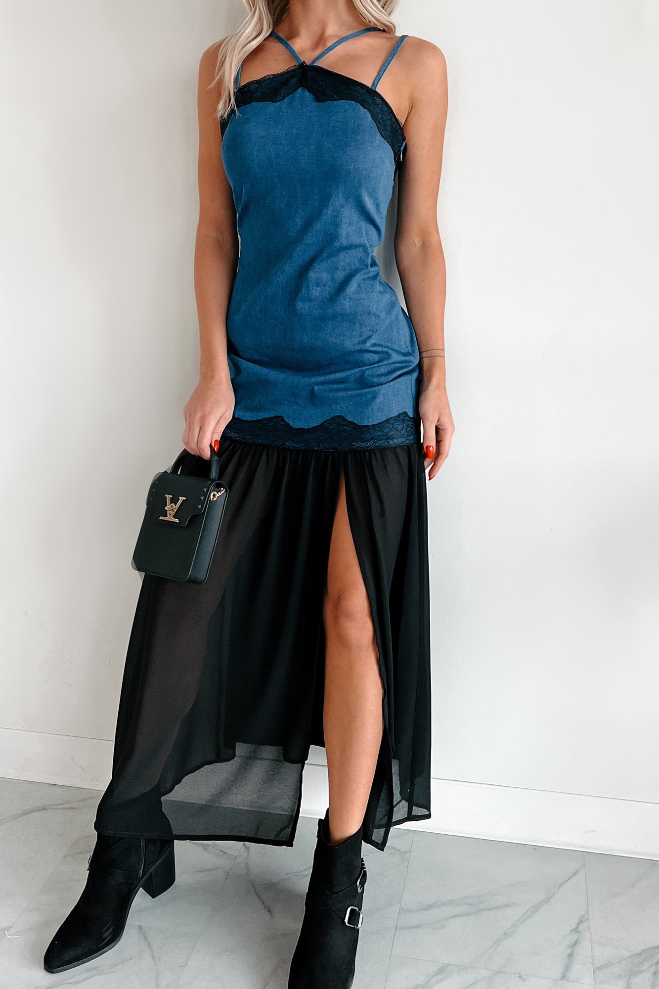 Showing Personality Denim Contrast Maxi Dress (Denim)