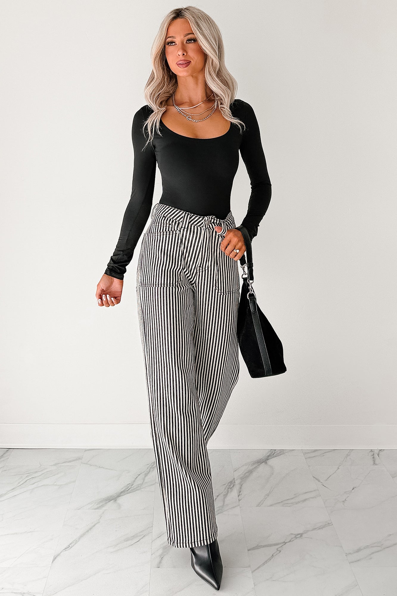 Soft Horizon Long Sleeve Scoop Neck Bodysuit (Black)