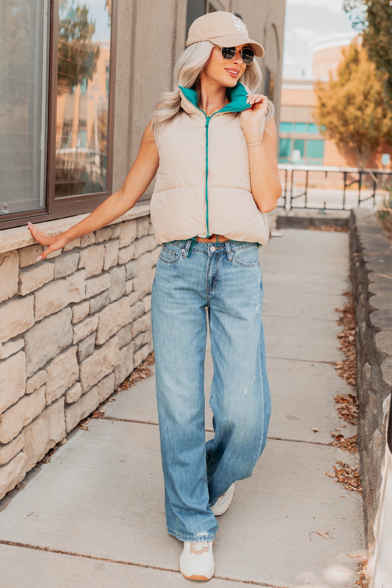 On The Reverse Side Reversible Puffer Vest (Green/Beige)